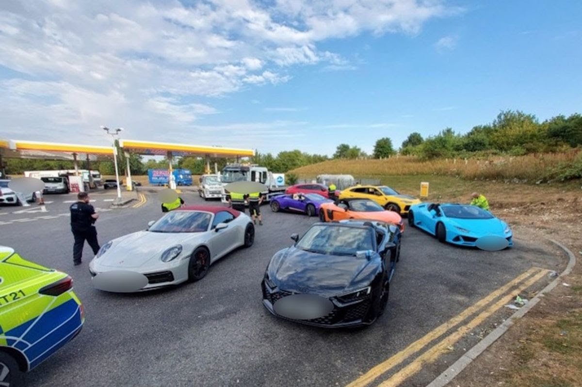 m11 motorway supercar convoy